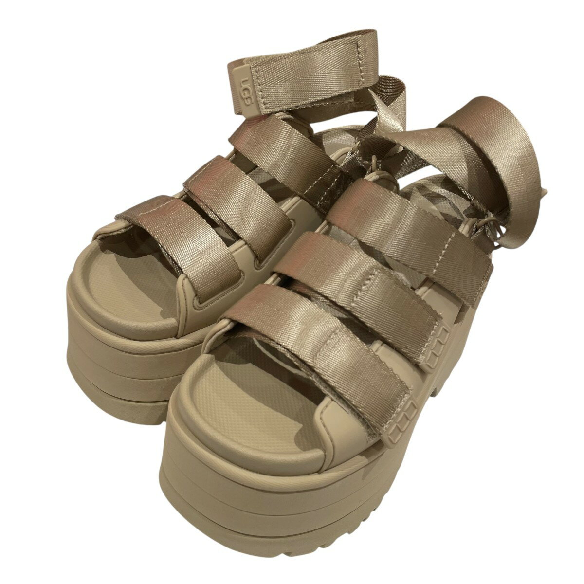 【中古】 UGGGOLDENRIS...