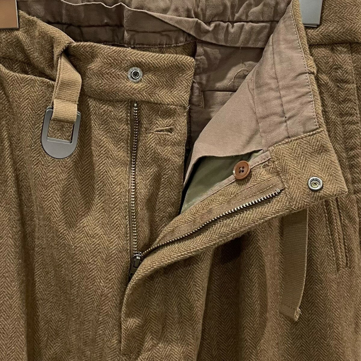 【中古】nanamicaウールナイロンヘリンボーンパンツ Field Stroll Pants フィールドストロールパンツ SUCF365 ブラウン サイズ：32【価格見直し】