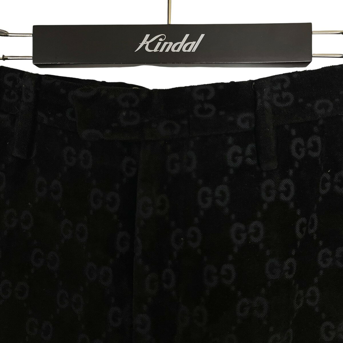 【中古】GUCCI　GGロゴベロアパンツ ブラック サイズ：48 【080925】（グッチ）