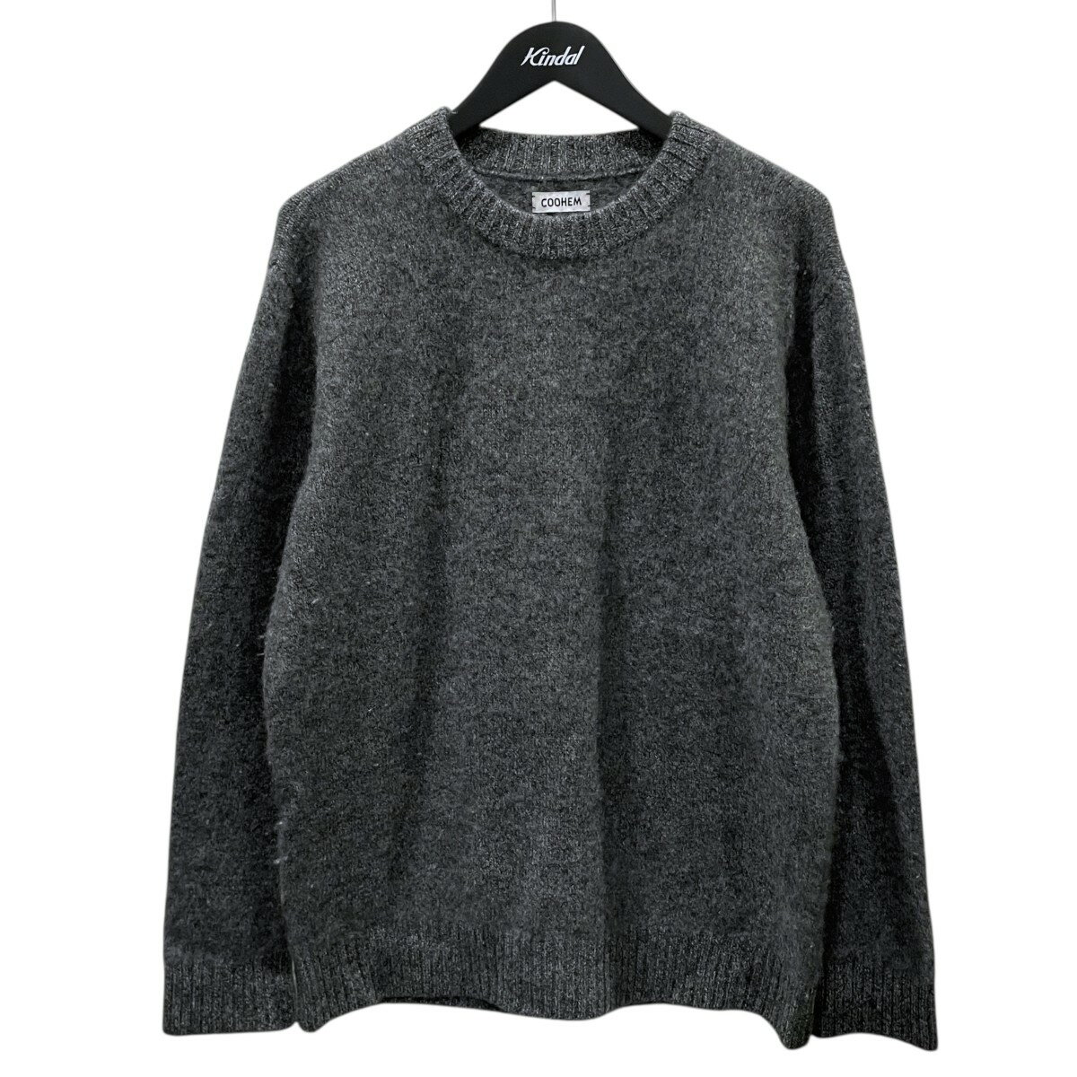 この商品はオンライン限定商品です。 YBXC ご注文頂く前に必ずご確認下さい ■商品状態のランクについて 商品の状態はS〜Dまでのランク表記をさせて頂いておりますが、あくまで目安としてお受け取りください。 ■商品の表記カラーについて 掲載商品の色味はできる限り現品を再現するように心がけておりますが、ご利用のモニター環境により、実物と多少異なる場合がございます。予めご了承下さいませ。 ■商品の詳細サイズについて 実際に測ったサイズは作業上、または素材の特性上、1〜2cmの誤差が生じる場合がございますので、予めご了承くださいませ。 ■商品の在庫について 在庫数の更新は随時行っておりますが、お買い上げ頂いた商品が品切れになってしまう場合がございます。ご迷惑をおかけ致しますが、予めご了承ください。 ※当店の商品は基本的に全て中古品となりますことをご了承下さい。多少でも商品に対し不安な点、ご不明な点等がございましたら、ご注文前にお問い合わせのうえご検討下さい。Coohem/コーヘン 21AW カシミヤニットセーター COLOR MIX CASHMERE SWEATER カラーミックスカシミヤセーター 13-214-027 グレー サイズ：M 　 Gender type 　 Condition 　 商品詳細 素材カシミヤ カラーグレー 表記サイズM 詳細サイズ着丈：約68cm肩幅：約46cm袖丈：約61cm身幅：約58cm裾幅：約58cm 付属品なし 商品詳細コーヘンの21AW カシミヤニットセーター COLOR MIX CASHMERE SWEATER カラーミックスカシミヤセーター 13-214-027です。 ダメージ少々着用感の他、全体にやや毛羽立ちが見受けられます。 　 ■商品の同梱発送に関して 同梱はすべてお断りさせて頂きます。 別注文をまとめて発送することはできません。 一注文ごとに送料・代金引き換え・振込み手数料が発生して参りますので、ご注文確定前にお買い物忘れがないか今一度ご確認下さい。 ■長期不在・受け取り拒否について お送りした商品につきましては、お客様の責任により必ずお受取り頂きますようお願い致します。 配送業者の保管期限（配送センター到着より約7日）を越えてもお受取り頂けない場合は、商品は返送されます。これにより当社が受けた損害は請求させて頂きます。 ●詳細はこちらから ■お支払いについて クレジットカード 代金引換 銀行振り込み ●決済に関する詳細はこちら 関連商品 同ブランド「コーヘン」の一覧を見る