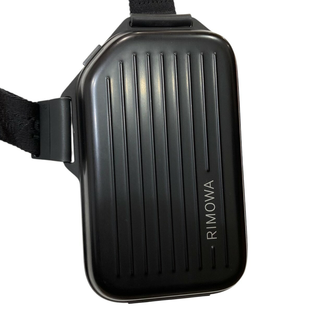 【中古】RIMOWA　スリングクラッチ 