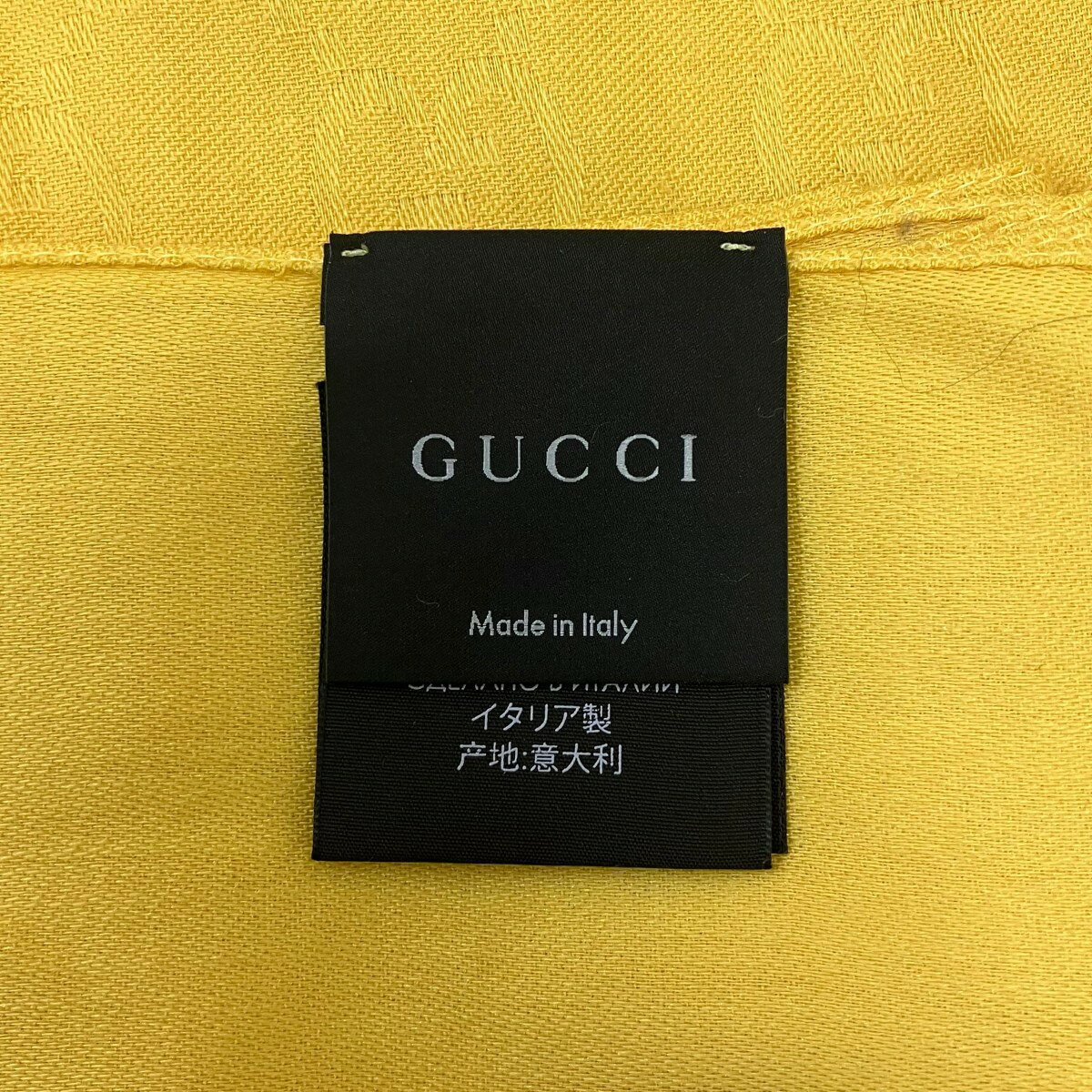 ブランド古着のカインドオルの【中古】GUCCI　GG柄スカーフ イエロー 【170326】（グッチ）｜アングル3