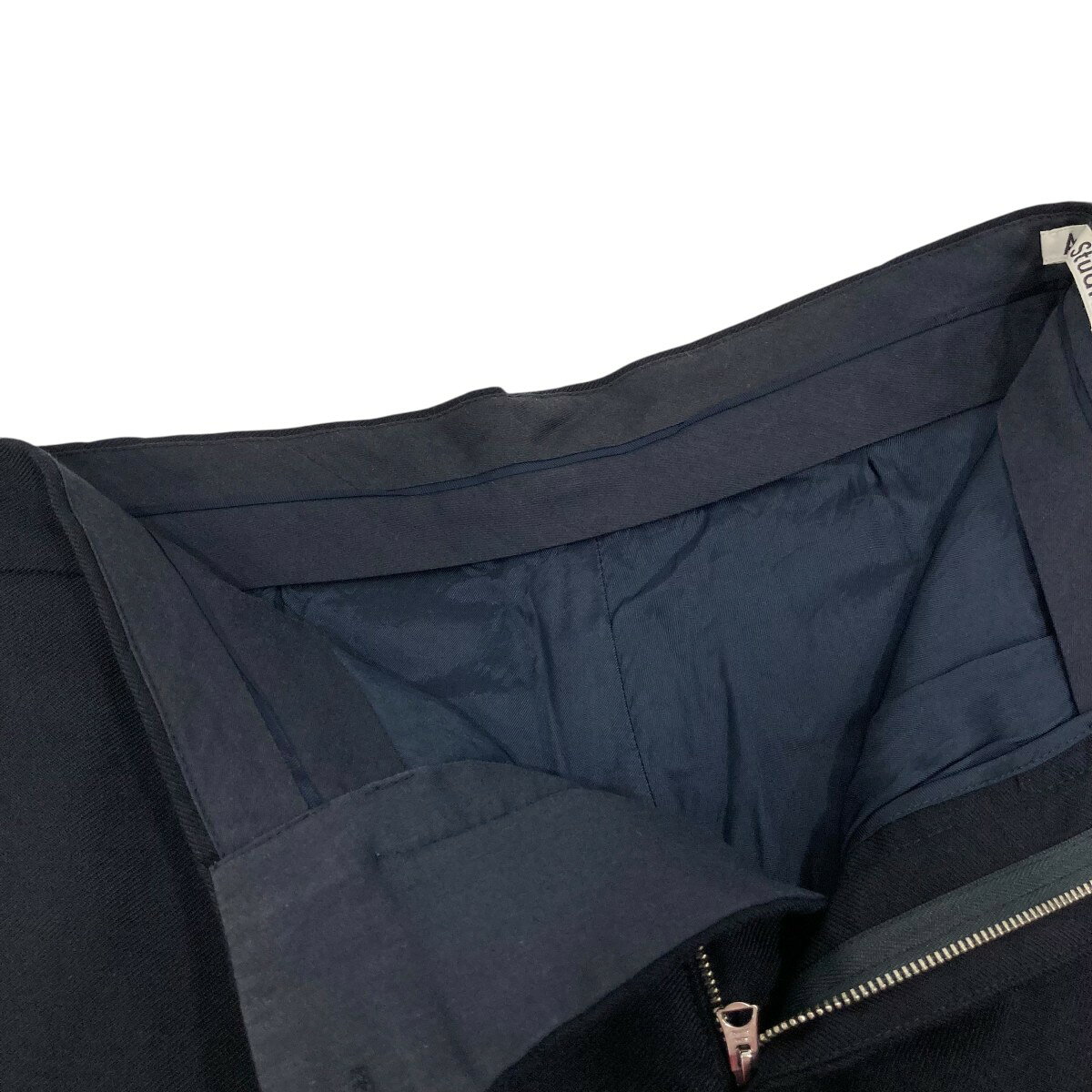 ブランド古着のカインドオルの【中古】ACNE STUDIOSハーフパンツ ROY TWILL UW15 ネイビー サイズ：44【価格見直し】｜アングル3