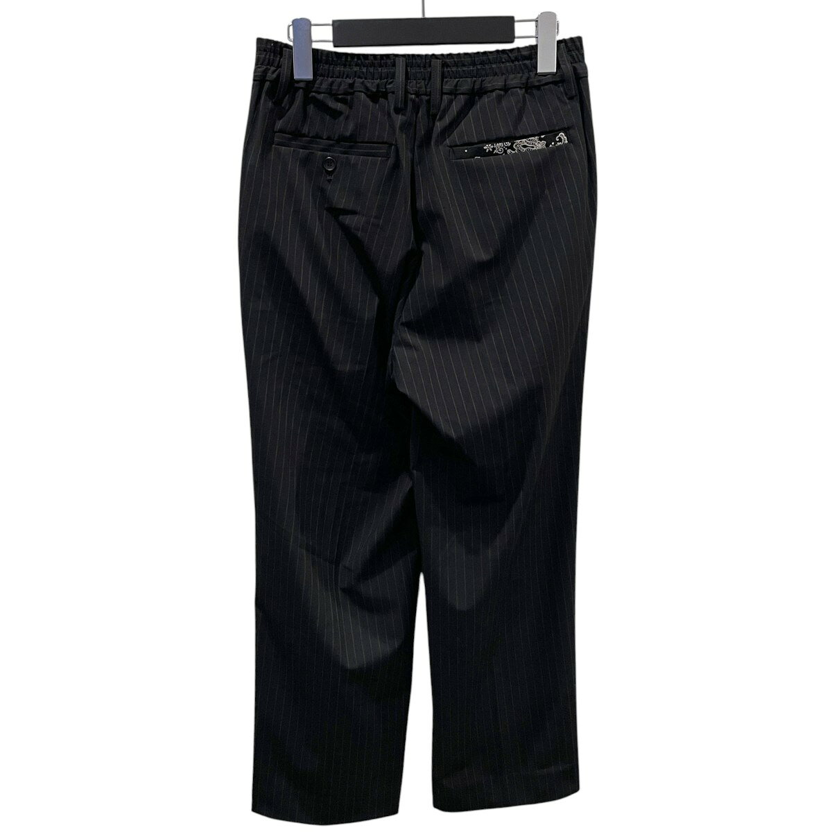 ブランド古着のカインドオルの【中古】19SO　ストライプ柄タックパンツ 19SO-96 ブラック サイズ：M 【210726】（ナインティーンエスオー）｜アングル2