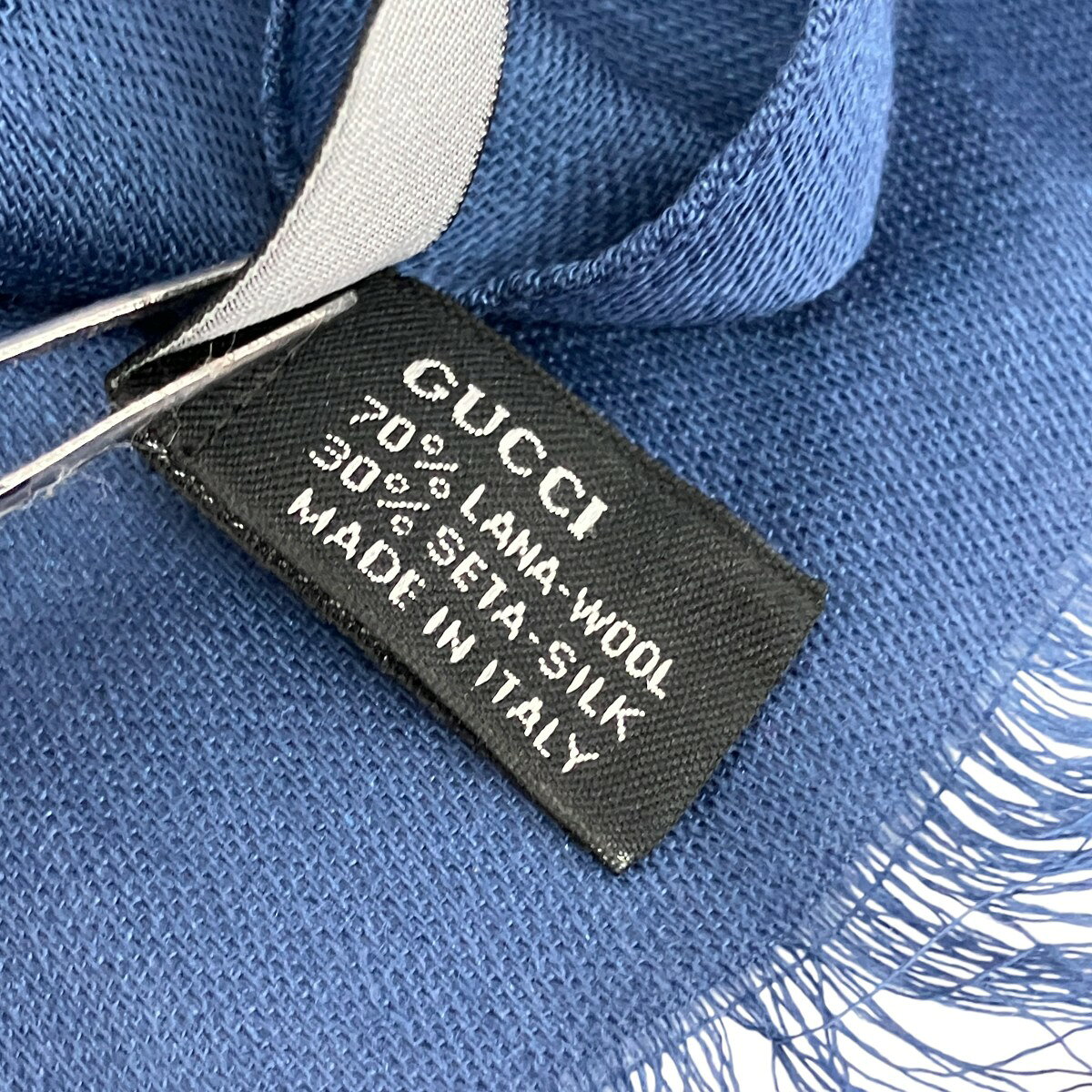 ブランド古着のカインドオルの【中古】GUCCI　GGストール ブルー 【150826】（グッチ）｜アングル3