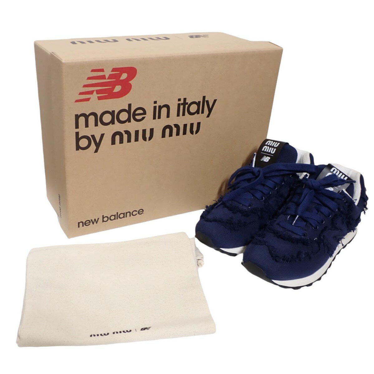 【中古】miu miu×New Balance　2022SS 574 コラボレーションスニーカー ネイビー サイズ：36(23．0cm) 【230822】（ミュウミュウ×ニューバランス）