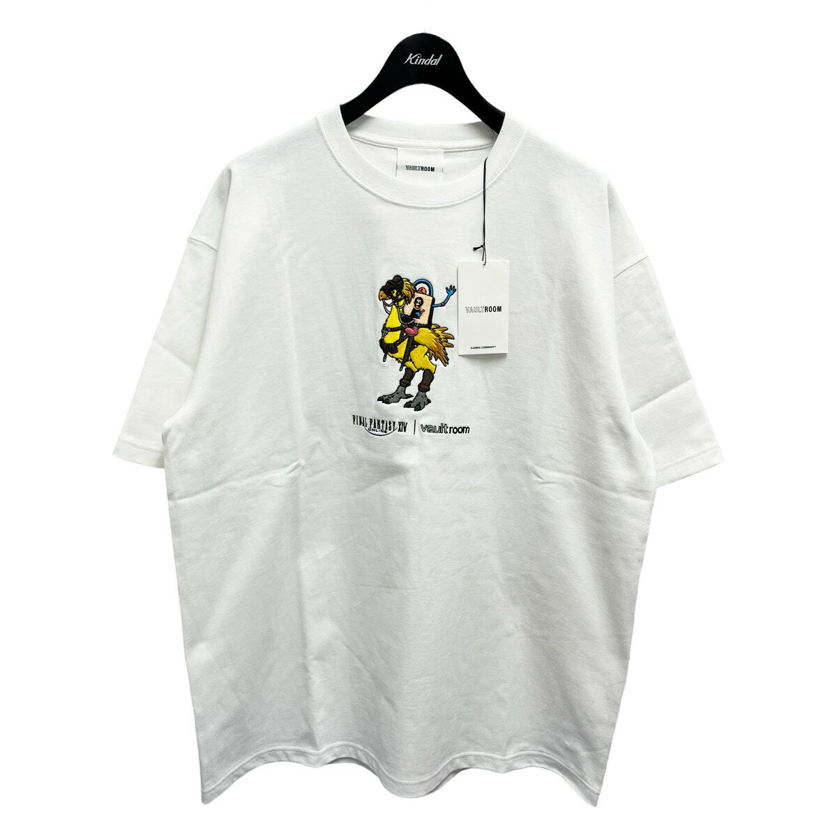 【中古】VAULTROOM 23AW VR × FFXIV CHOCOBO Tシャツ ホワイト サイズ：L 【201123】（ボルトルーム）