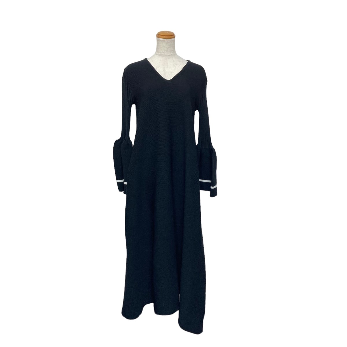 【中古】CFCL　POTTERY KAFTAN 3 ／ワンピース ダークネイビー サイズ：3 【211223】（シーエフシーエル）のサムネイル