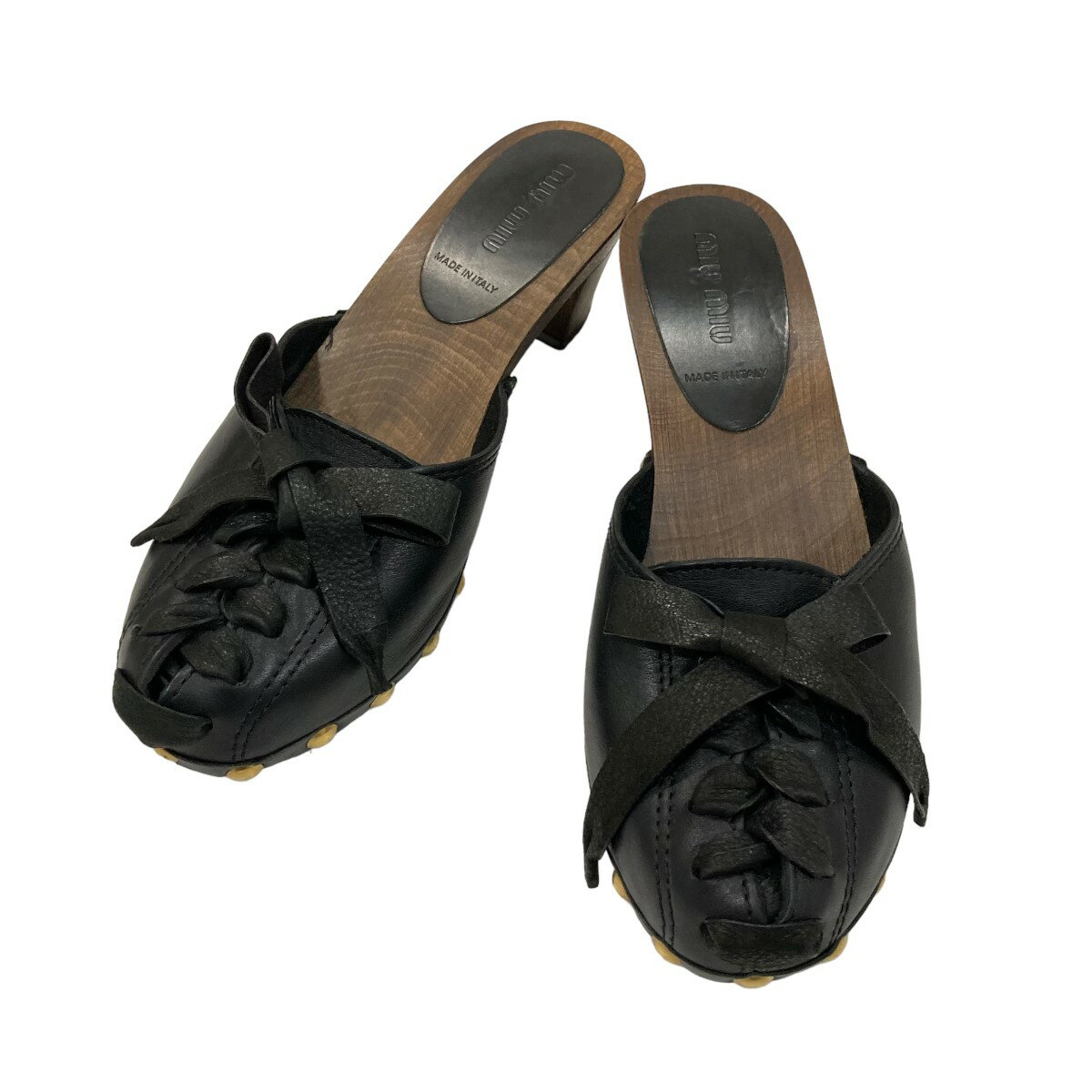 【中古】miu miu　スタッズ レザーリ