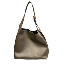 【中古】CHARLES & KEITHEdna Tote Bag インナーポーチ付きトートバッグ 40270966-1 ブラウン サイズ:ONE【価格見直し】