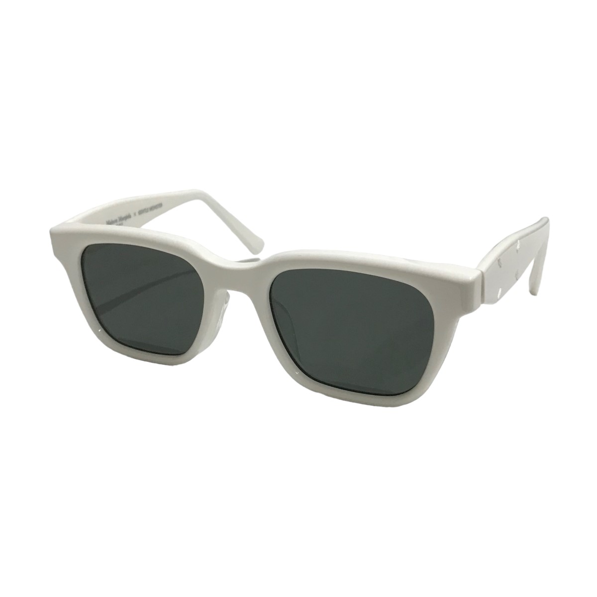 【中古】GENTLE MONSTER×Maison Margielaサングラス MM110-W2 ホワイト×ブラック【価格見直し】