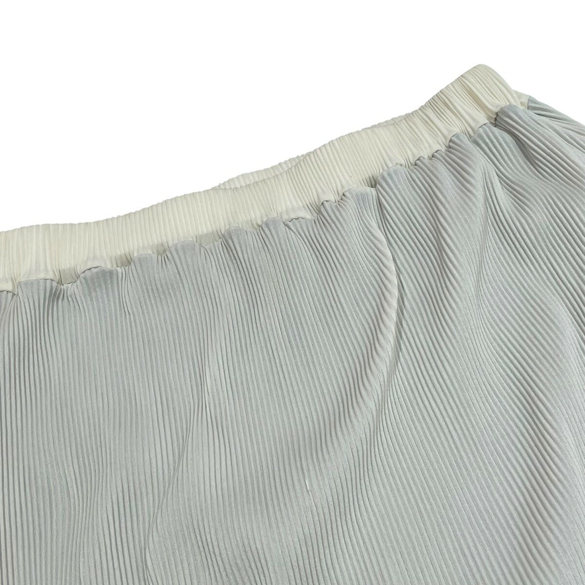 【中古】todo kotoha yokozawa　Layered Pants アイボリー サイズ：SIZE M 【301224】（コトハヨヨコザワ）