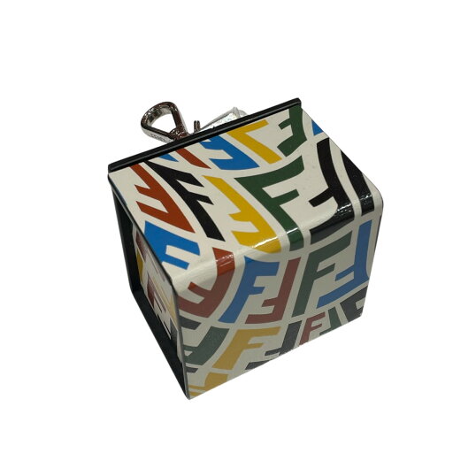【中古】FENDI21SS 箱 7AR894 FF Vertigo ミニボックスキーチャーム マルチカラー【価格見直し】 【中古】FENDI21SS 箱 7AR894 FF Vertigo ミニボックスキーチャーム マルチカラー【価格見直し】