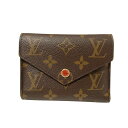 【中古】LOUIS VUITTONポルトフォイユ・ヴィクトリーヌ モノグラム3つ折り財布 M62472 ブラウン【価格見直し】