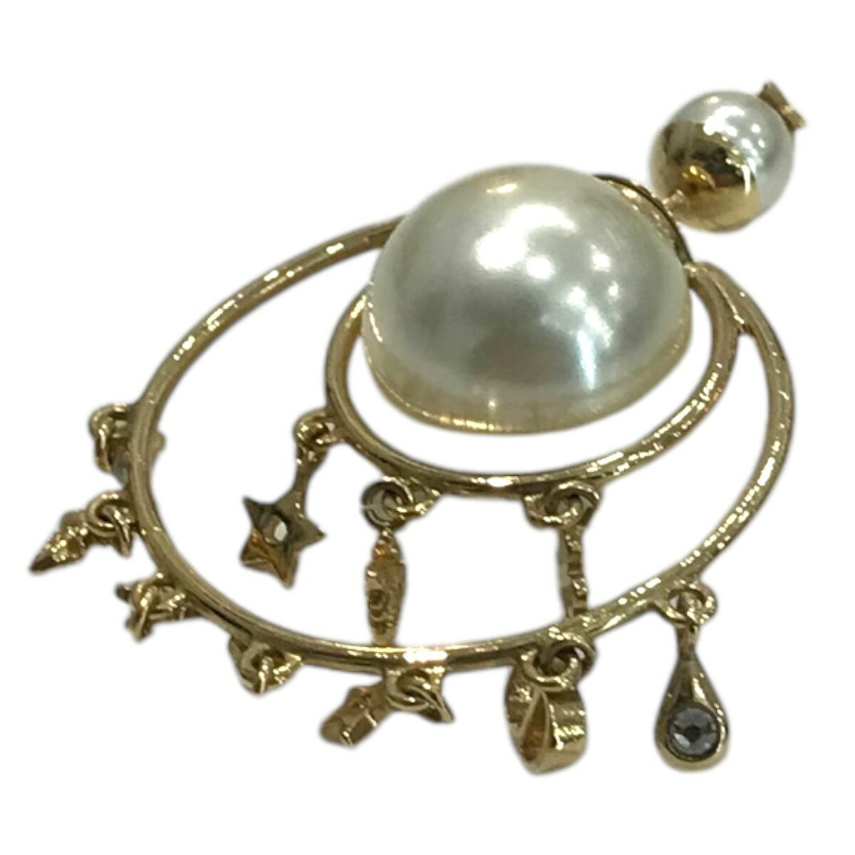 【中古】Christian Diorアシンメトリーパールピアス ゴールド（色）【価格見直し】