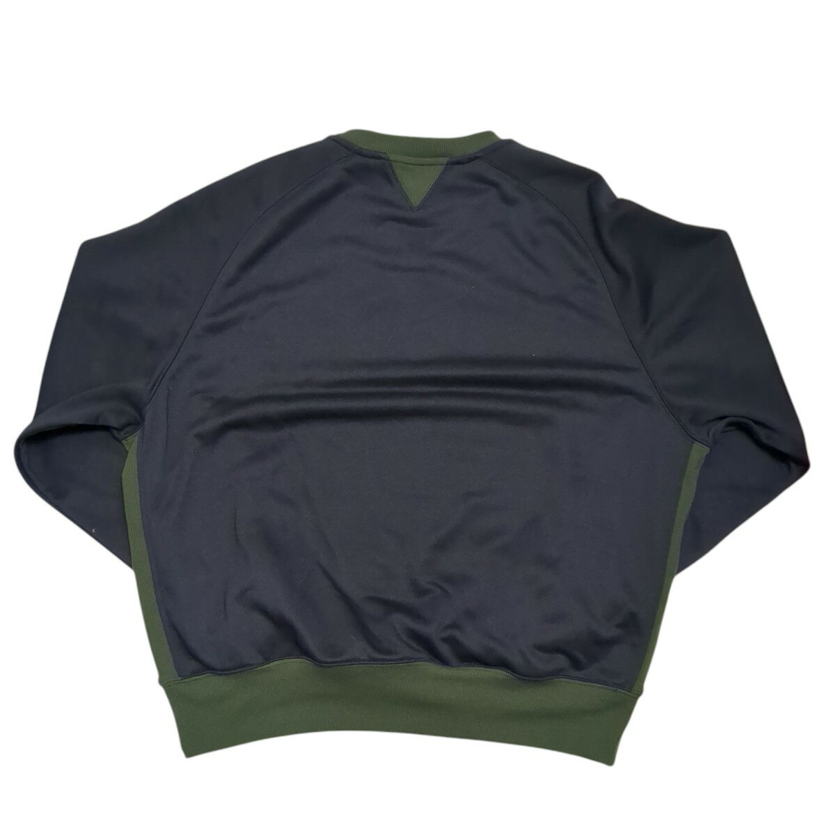 【中古】DAIWA PIER39TECH SWEAT CREW FREEDOM SLEEVE スウェット BE-50023 ネイビー サイズ：S【価格見直し】