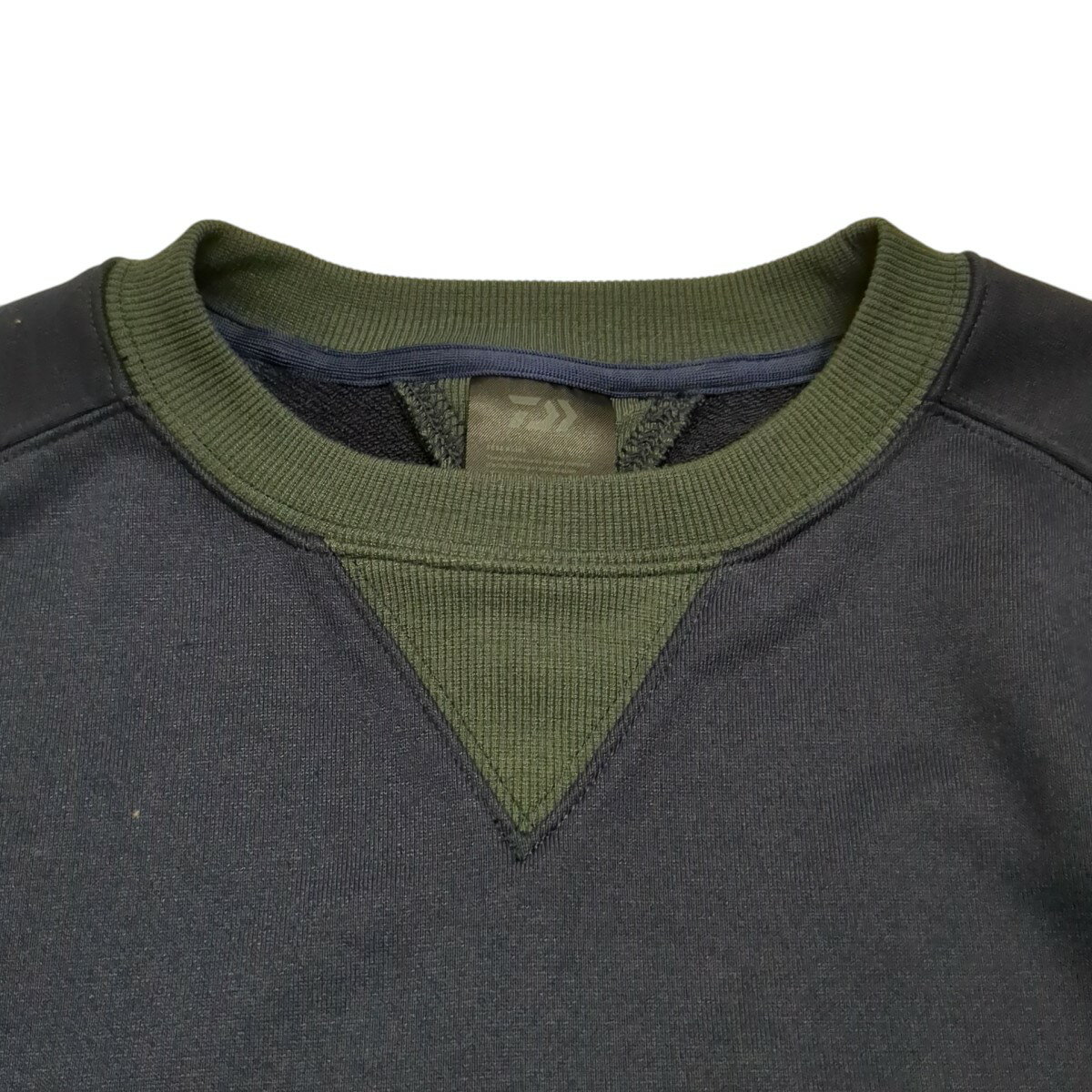 【中古】DAIWA PIER39TECH SWEAT CREW FREEDOM SLEEVE スウェット BE-50023 ネイビー サイズ：S【価格見直し】