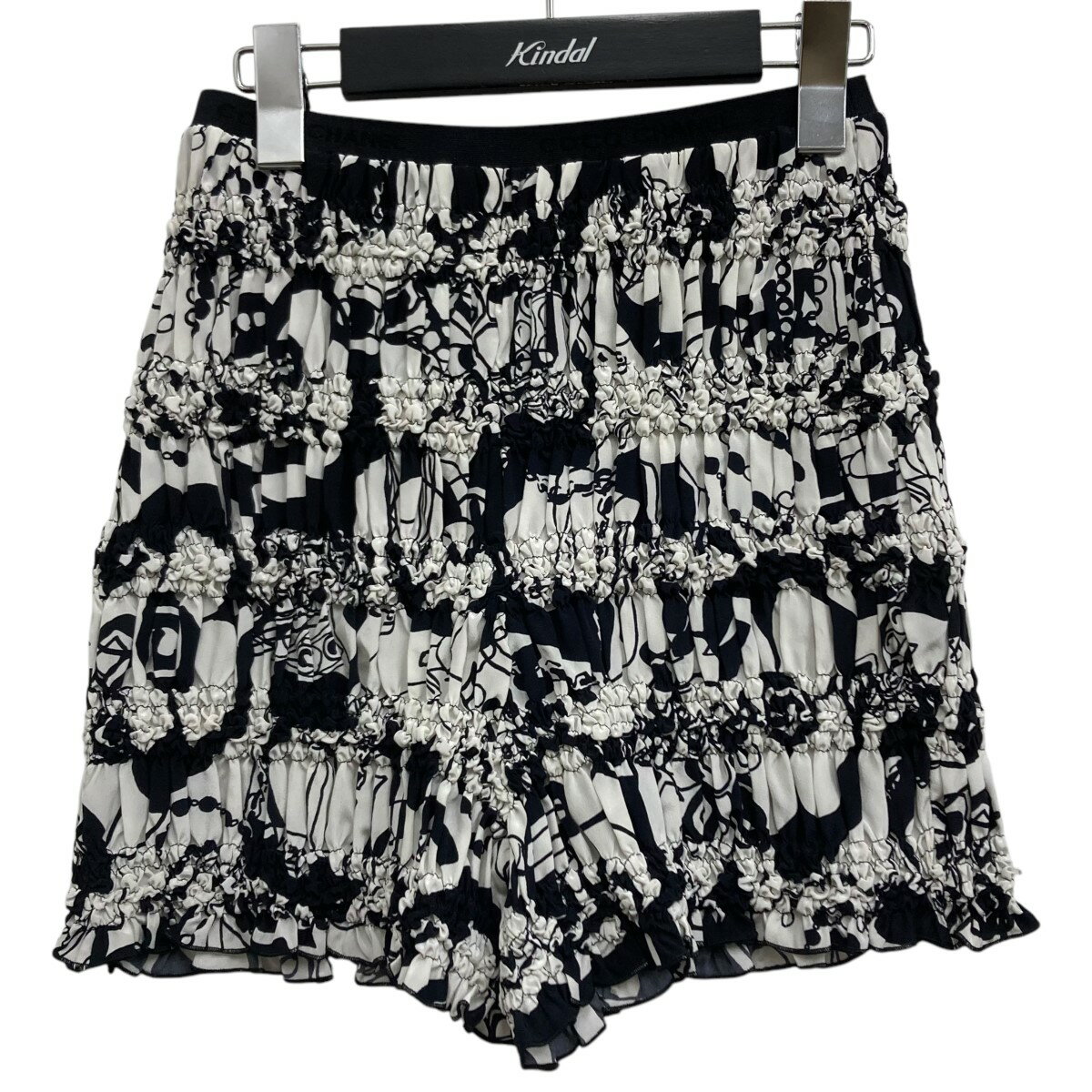 【中古】CHANEL プリントシルクショートパンツ ブラック×ホワイト サイズ:36 【100225】(シャネル)