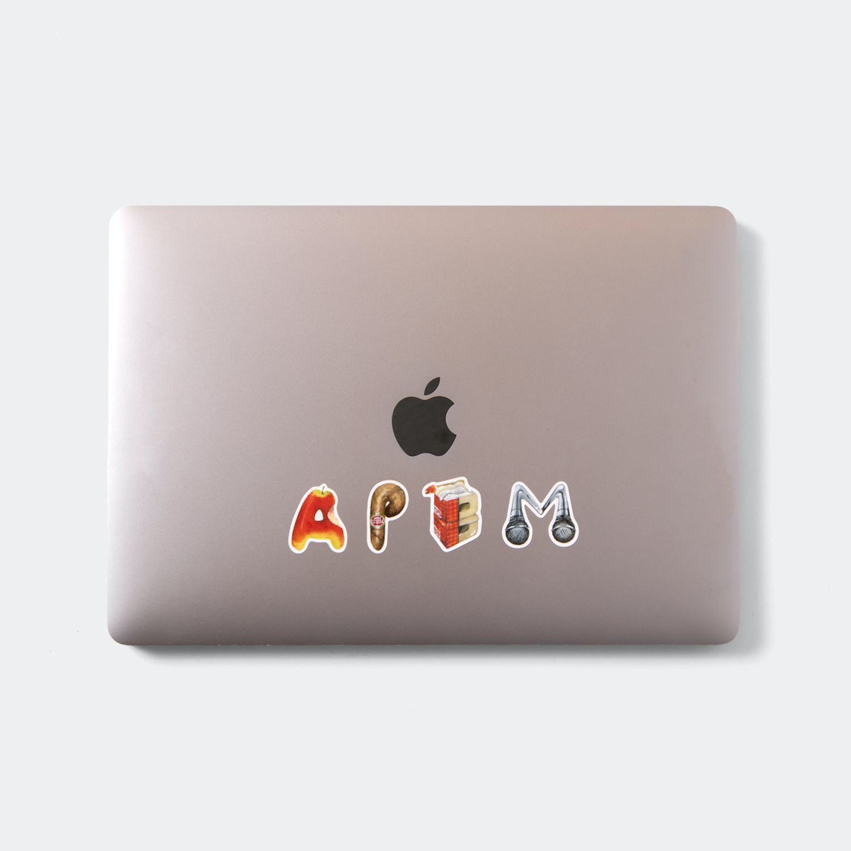 【20%OFF】APPLEBUM “Alphabet” A4 Sticker (Alphabet) (アップルバム “アルファベット” A4 ステッカー)【メンズ レディース】【ステッカー シール グラフィック 絵文字 マルチ】【25SS】 kinetics-tokyo-10079904 Kinetics サンプル画像2