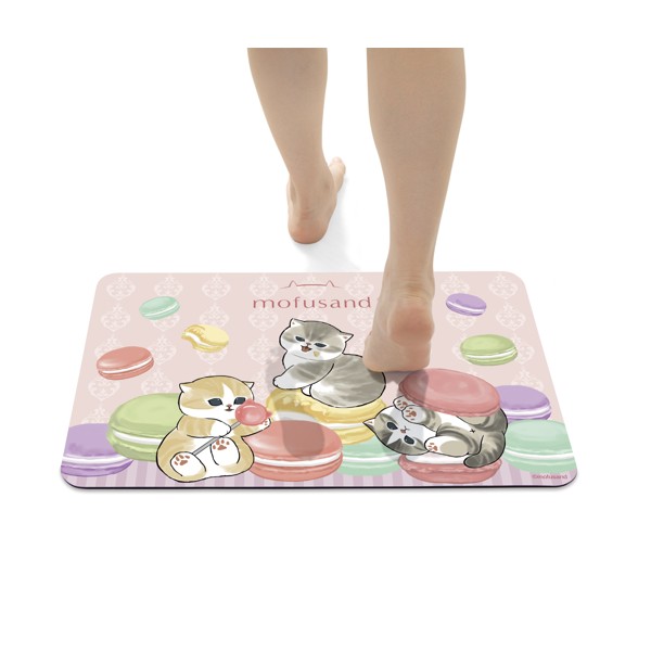 【クーポン最大600円OFF!】【送料無料】モフサンド 珪藻土入り ソフトバスマット マカロンにゃん ヨコズナクリエーション 40×60 珪藻土 抗菌 防臭バスマット 脱衣所 洗面所 入浴 風呂 吸水 速乾力 サラッと 清潔 洗濯不要 吸水力 お手入れ簡単 MOFUSAND インテリア