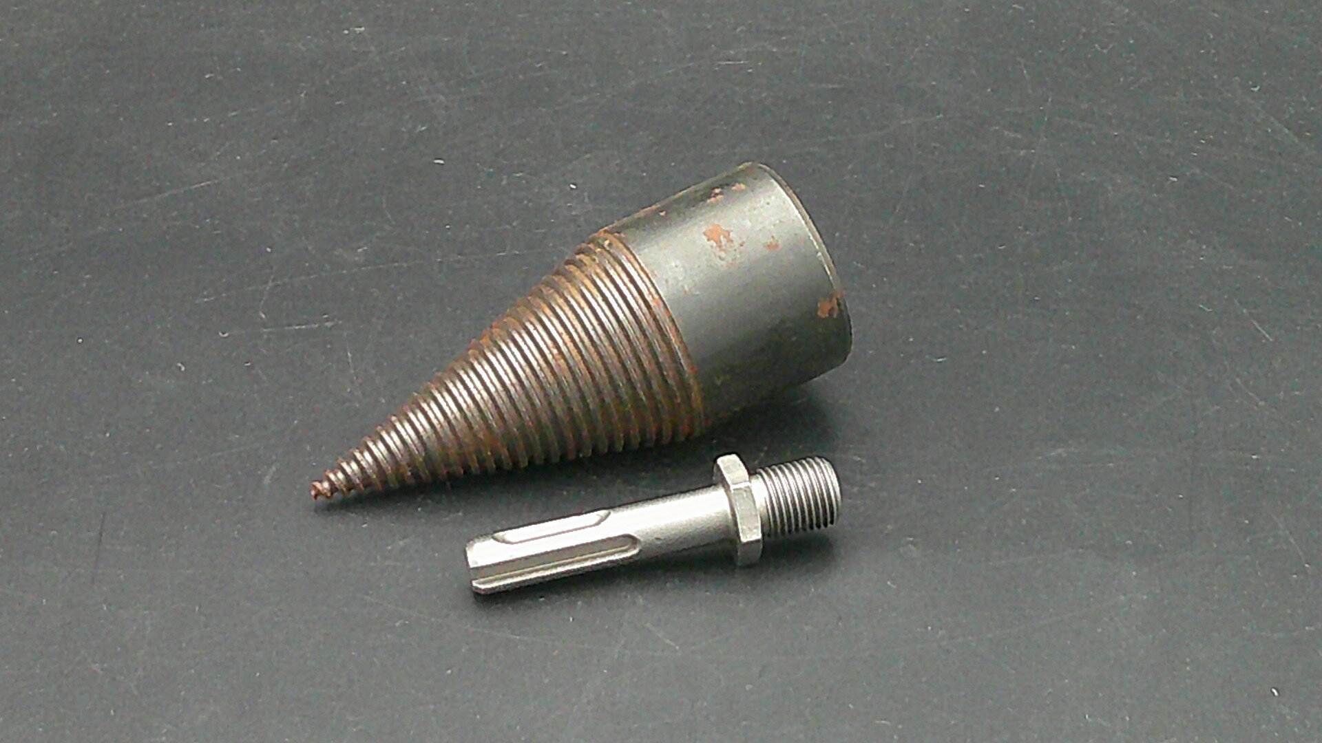 【訳アリ】薪割り コーンスプリッター 丸軸 ドリル用 薪ストーブ 自作用 送料無料 焚火 アウトドア