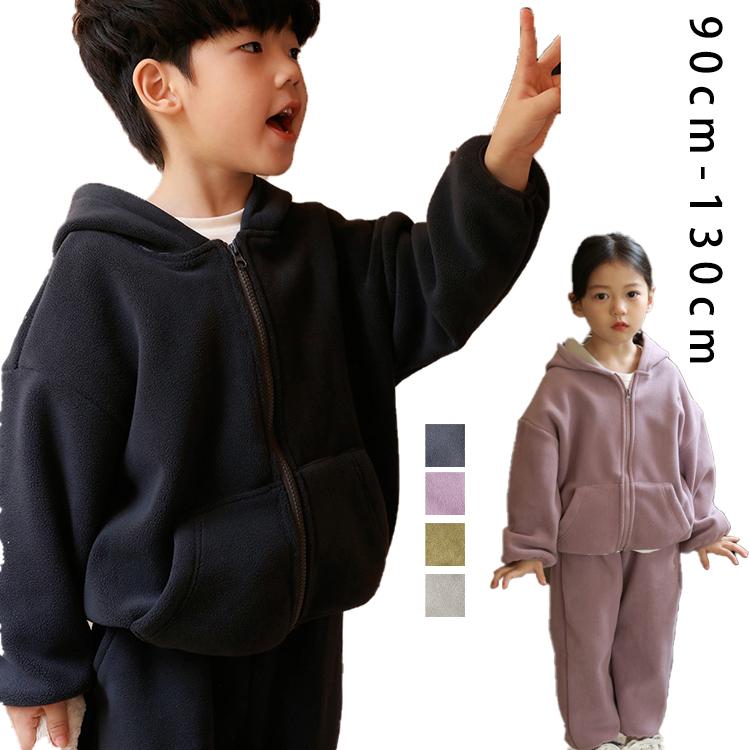 素材:ポリエステル注意事項※商品画像はなるべく実際のカラーに近い画像を心掛けてはおりますが、お使いのブラウザの関係や撮影時の状況、 光の加減などによって掲載画像と実際の商品のカラーに多少色誤差が生じる場合がございます。※30度のぬるま湯に中性洗剤を薄めて優しく単品手洗いして下さい。※商品生地、色合い、コサージュやその他装飾部品の色やデザイン等、生産時期によって、 差異が生じます。そのため、同じ商品を複数点ご購入の場合、場合によって色、コサージュのデザイン等差異がでる場合がございます。ご了承ください。※コサージュには、安全ピンを使用しているものがございます。ご着用前に必ず安全ピンの状態をご確認ください。※着用・保管頂きます際には他のものとの摩擦などにより色移りや傷になる場合が 御座いますのでご注意ください。関連キーワード：おしゃれ おすすめ 送料無料 セットアップ キッズ もこもこ 子供服 女の子 男の子 アウター ロングパンツ おしゃれ 可愛い 暖かい ベビー服 春秋冬 ルームウェア 上下セット 部屋着 パジャマ 赤ちゃん トップス 入学 入園 誕生日 プレゼント 幼稚園 小学生 お出かけ 90 100 110 120 130セットアップ キッズ もこもこ 子供服 女の子 男の子 アウター ロングパンツ おしゃれ 可愛い 暖かい ベビー服 春秋冬 ルームウェア 上下セット 部屋着 パジャマ セットアップ キッズ 赤ちゃん 入学 入園 小学生 お出かけセットアップ キッズ もこもこ 子供服 女の子 男の子 アウター ロングパンツ おしゃれ 可愛い 暖かい ベビー服 春秋冬 ルームウェア 上下セット 部屋着 パジャマ セットアップ キッズ 赤ちゃん 入学 入園 小学生 お出かけ