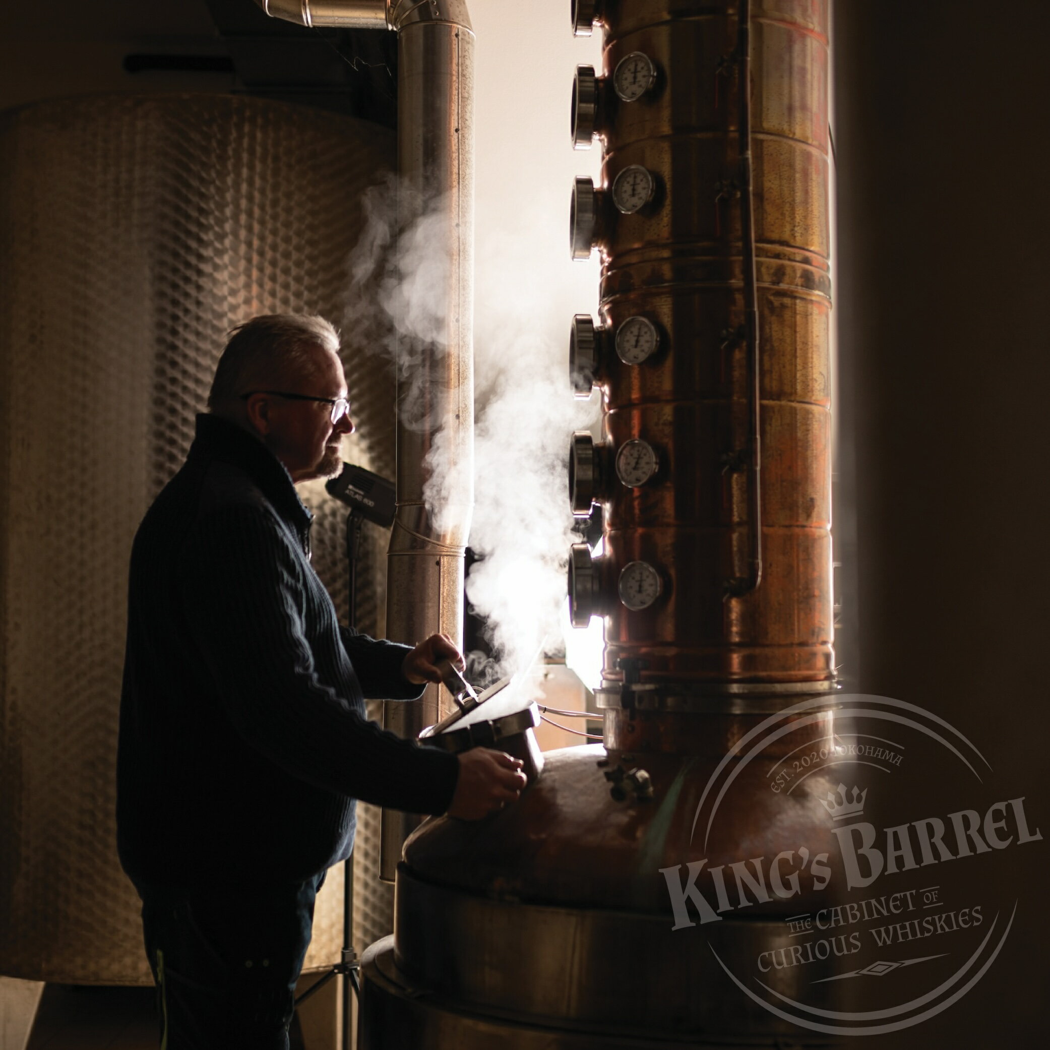 新入荷 戸河内 PEATEDCASKFINISH 700ml 化粧箱入り 40度 ピーテッドカスクフニッシュ ブレンデッド ジャパニーズ ウイスキー 広島 株式会社サクラオブルワリーアンドディスティラリー【あす楽対応】