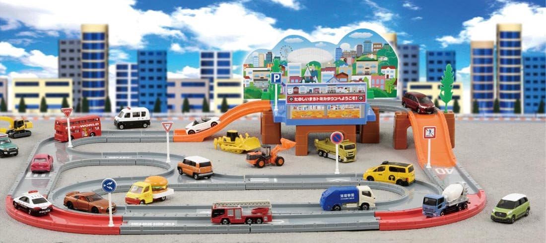 トミカ タウンどうろセット (シール、背景ボード、レイアウトブック)