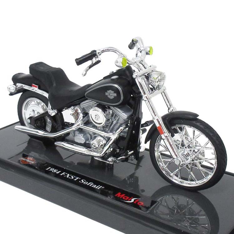 楽天王様のおもちゃ　楽天市場店【本日ポイント2倍】Maisto 1/18 Harley Davidson 1984 FXST Softail ハーレーダビッドソン 1984 FXST ソフテイル マイスト （シリーズ41） （バイク 模型 完成品 マイスト スケールライセンス オートバイ ミニチュア）