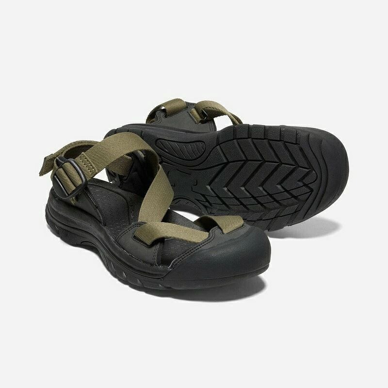 メーカー希望小売価格はメーカーカタログに基づいて掲載しています夏の定番の【アウトドア】【スポーツ】、川遊びやキャンプなどのアクティビティな【レジャー】に大活躍。日常を足元から【快適】に楽しめるサンダル。もちろん、タウンユースにもぴったり。【軽量設計で歩きやすいスポーツサンダル】軽量で履き心地良く、様々なシーンで活躍してくれます。【履き心地ソフトでシンプルなストラップサンダル】ソールに深く刻んだフレックスグルーブと大きなラグの組み合わせ、2種類の密度のフォームで柔らかくて心地よい感触を実現。また、アウトソールにラバーをプラスしてグリップ力を向上させているのもポイント。抜群の軽量性とクッション性が、かつてない履き心地を生み出します。昼から夜まで街歩きを楽しめます。【アウトドアにも最適なユニセックススポーツサンダル】甲高、幅広の方や厚手の靴下を着用される場合は、普段履いている靴のサイズをお勧めします。足の甲が平らで、足の形が細いなら、0.5cm程度小さくすることをお勧めします。アウトドアからデイリーまでサマーシーズンに活躍するスポーツサンダルを多彩なシーンに合わせやすい定番カラー。スカートはもちろん、マニッシュなパンツスタイルにもピッタリどんなファッションにも相性抜群のローヒールサンダル。海、アウトドア、プール、祭り、浴衣などいろいろな服装やシーンに合わすことができる便利なアイテム。メーカー希望小売価格はメーカーカタログに基づいて掲載しています夏の定番の【アウトドア】【スポーツ】、川遊びやキャンプなどのアクティビティな【レジャー】に大活躍。日常を足元から【快適】に楽しめるサンダル。もちろん、タウンユースにもぴったり。【軽量設計で歩きやすいスポーツサンダル】軽量で履き心地良く、様々なシーンで活躍してくれます。【履き心地ソフトでシンプルなストラップサンダル】ソールに深く刻んだフレックスグルーブと大きなラグの組み合わせ、2種類の密度のフォームで柔らかくて心地よい感触を実現。また、アウトソールにラバーをプラスしてグリップ力を向上させているのもポイント。抜群の軽量性とクッション性が、かつてない履き心地を生み出します。昼から夜まで街歩きを楽しめます。【アウトドアにも最適なユニセックススポーツサンダル】甲高、幅広の方や厚手の靴下を着用される場合は、普段履いている靴のサイズをお勧めします。足の甲が平らで、足の形が細いなら、0.5cm程度小さくすることをお勧めします。アウトドアからデイリーまでサマーシーズンに活躍するスポーツサンダルを多彩なシーンに合わせやすい定番カラー。スカートはもちろん、マニッシュなパンツスタイルにもピッタリどんなファッションにも相性抜群のローヒールサンダル。海、アウトドア、プール、祭り、浴衣などいろいろな服装やシーンに合わすことができる便利なアイテム。