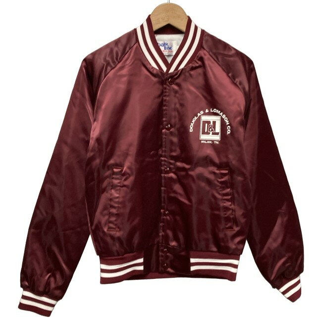 ブランド名：Chalk Line 表記サイズ：S 実寸サイズ 肩幅: - 身幅: 53cm 着丈: 64cm 脇下: 51cm 生産国：アメリカ 素材：表地：ナイロン100%、裏地：アセテート85%・ポリエステル15%、ニット：ポリエステル100% コンディション：B ※古着故の多少の着用感や画像のような細かな汚れがございます。古着である事をご理解の上、ご購入お願い致します。 また、撮影状況により色味に若干の差異が生ずることがございます。 【S】未使用、または新品同様のアイテム 【A】使用感がほぼない状態の良いアイテム 【B】多少の使用感があるアイテム 【C】使用感があり、多少のダメージがある商品 【D】全体的に使用感やダメージが目立つ商品 ※アイテムによっては表記サイズと実際のサイズが異なる場合がございます。 　商品仕様のサイズに参考サイズを記載しておりますのでご参考ください。