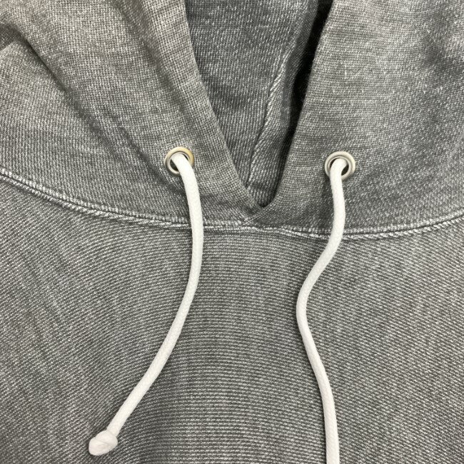 【中古】　Champion REVERSE WEAVE　パーカー　プルオーバー　フーディ　トップス　クルーネック　裏毛　無地　フロントポケット　アメカジ　古着