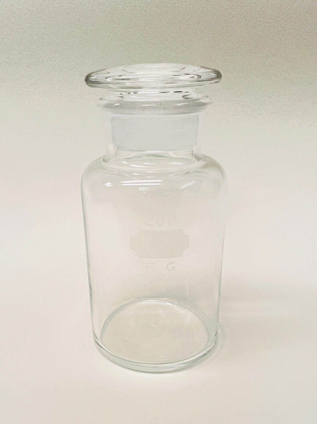 ガラスビン(広口瓶　薬瓶) 250ml