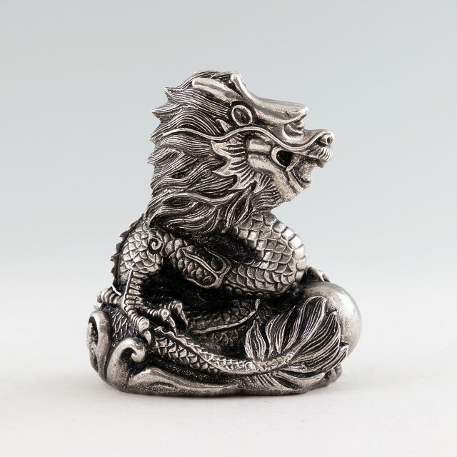 薩摩錫器 錫 置物 龍-SATSUMA 黒漆加工 台付 186K-5 薩摩錫器工芸館 代引不可※12月24日からのご注文は1月6日より順次発送父の日 錫器 錫製 置物 還暦祝 結婚祝 退職祝 贈答 母の日 プレゼント ギフト 伝統工芸品 [2]