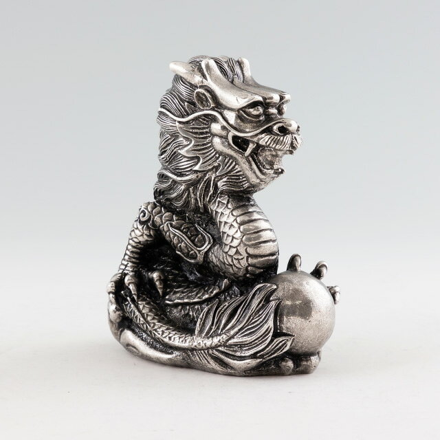 薩摩錫器 錫 置物 龍-SATSUMA 黒漆加工 台付 186K-5 薩摩錫器工芸館 代引不可※12月24日からのご注文は1月6日より順次発送父の日 錫器 錫製 置物 還暦祝 結婚祝 退職祝 贈答 母の日 プレゼント ギフト 伝統工芸品 [3]
