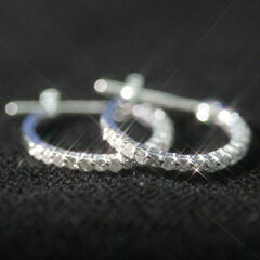 【ダイヤモンド×ホワイトゴールドピアス・エヴェール】