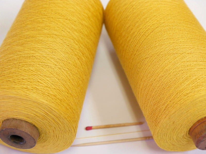 【60／4スーピマ綿（イエロー）】　質の良い極細の綿糸をお探しの方に。