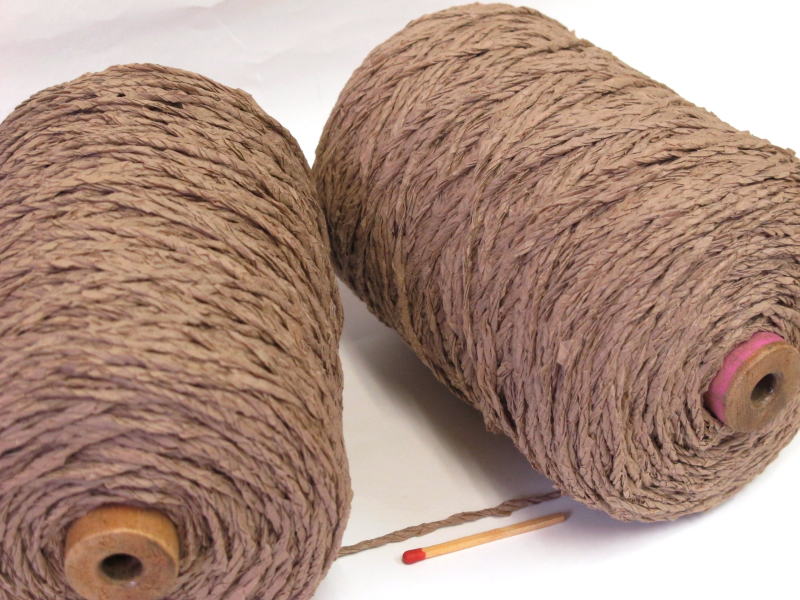 【サリーエース 麻リボン加工糸 茶色 】 さらっとした軽さバツグンの麻糸で夏を爽やかに 帽子やかばんなどにも 【手織り向き 手編み向き】