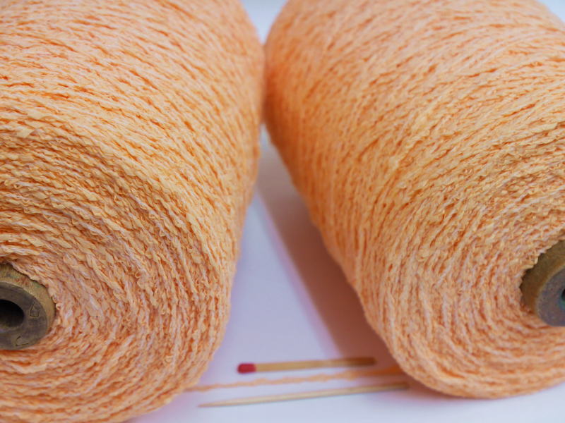【麻和紙リング オレンジ 】 さらっとした軽さバツグンの麻糸で夏を爽やかに 帽子やかばんなどにも 【手織り向き 手編み向き】