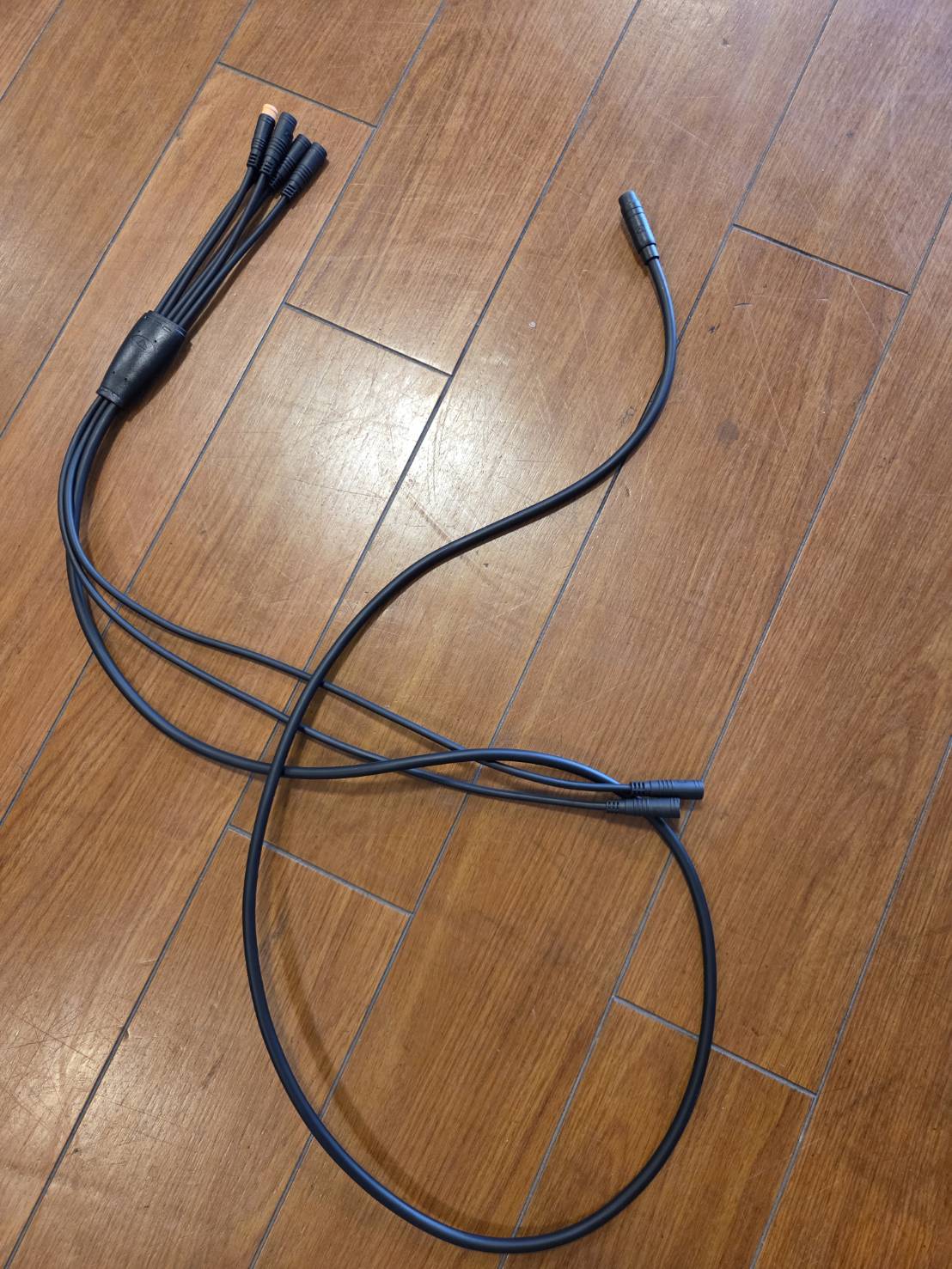 電動アシスト自転車　X　メインケーブル