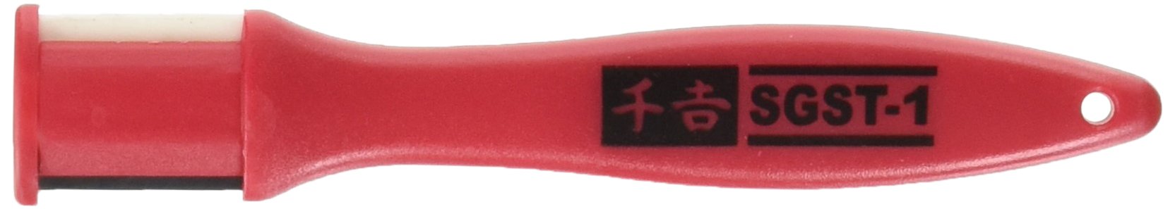 <お届けについて>・商品ページの「最短お届け日」はシステム上の目安です。実際のお届け日を保証するものではなく、 発送や配送の状況により前後する場合があります。・発送業務は当店の出荷体制により順次手配しております。外部の物流センターの配送サービスを 利用して出荷する場合があるため、梱包資材や外箱に当店名以外の表記があることがあります。 商品自体に問題はありません。・配送方法(ポスト投函/置き配/不在票の投函と再配達)は、商品のサイズや地域により 自動的に選ばれます。配送業者のご指定は承っておりません。・複数の販売チャネルで在庫を共有しているため、更新のタイミングにより実際の在庫・出荷状況と 異なる場合があります。行き違いによる欠品や販売終了の際は、ご注文をキャンセルと させていただくことがあります。園芸作業で使う刃物や家庭で使う刃物の研磨に使用する刃物シャープナーです。超硬タングステンの研ぎ部と、仕上用砥石1000番手を備えています。日々の刃物のお手入れやメンテナンスに適した実用的なアイテムです。商品仕様用途:園芸作業で使う刃物や家庭で使う刃物の研磨研ぎ部:超硬タングステン仕上部:仕上用砥石1000番手研ぎ部材質:超硬タングステン