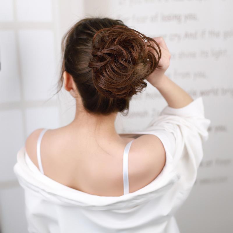 マラソン期間 最大2000円OFFクーポン！ポイントウィッグ エクステ エクステンション つけ毛 ヘアゴム ヘアアレンジ ふわふわ 簡単装着 髪飾り 巻き付け レディース 女性 ロング 可愛い