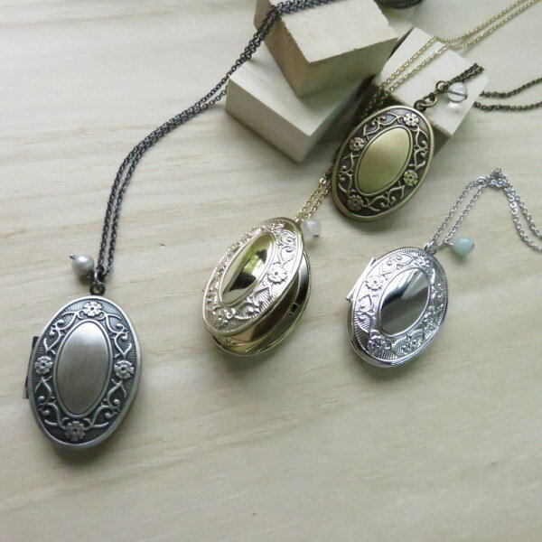 ロケットペンダント オーバル アンティーク調 ロケット 写真 選べる 色 チェーン 長さ ネックレス 天然石 結婚祝い 出産祝い 結婚記念日 誕生日プレゼント オーダー ギフト 女性 贈り物 還暦祝 長寿祝い 両親 退職 就職 お祝い クリスマス