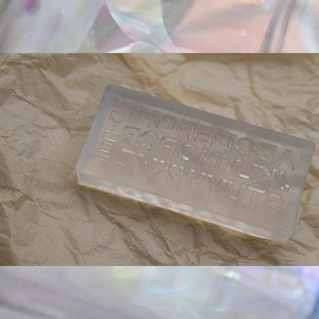 【クーポン発行中】【1個入り】アクセサリー 手芸 アクセサリーパーツ ハンドメイド 材料 レジン 土台 ジェル ネイル アート デコ 英字 英語 大文字 小文字 UVレジン | ジェルネイル ネイルパーツ ネイル用品 ラインストーン ストーン メタルパーツ モールド