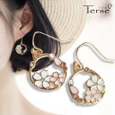 Terse ホワイト＆ピンク 艶やかで温かみのあるエナメル桜ピアス 1ペア フック レディース さくら フラワー 花 キュート 華やか 可憐 輪 春 スプリング お出かけ イベント デート 結婚式 二次会 お呼ばれ パーティー 普段使い プレゼント ゴールド sp0120ape