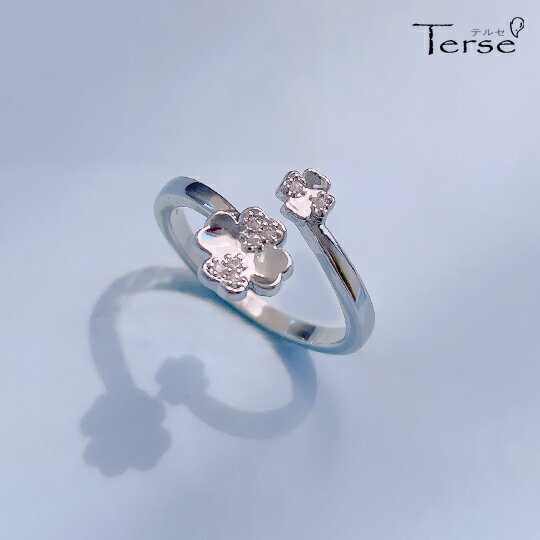 新作 Terse 洗練された大人のクローバー指輪　シンプルな四つ葉に、CZダイヤモンドをあしらって、清楚な輝きのリングにアレンジしました「真実の愛」を表す、憧れのハッピー＆ラッキーモチーフ 上品　サイズフリー　フォークリング　rs0187a