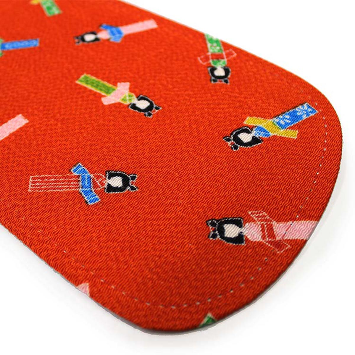 《前板/七五三》 キッズ 子供用 前板 大 こけし柄 赤(azmNO,2473)12cm×29cm 【メール便可/C】【お取寄せ】kmr あづま姿 帯板 帯板 まえ板 着物 和装 着付け 習い事 子供 キッズ 七五三 七五三用 お子様 帯板 前板 着物 着付小物 小物