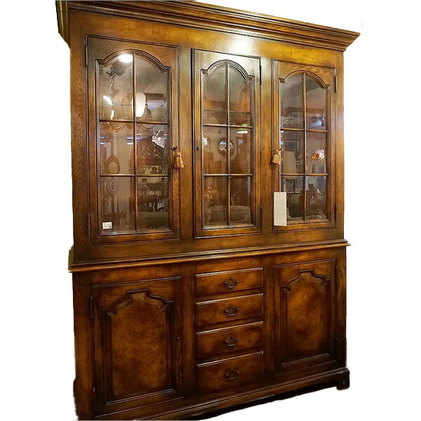 アレキサンダー社 USA キャビネット3ハロゲン付(展示品限り 人気 おしゃれ イタリア家具 アンティーク家具 アレキサンダー インテリア 家具 最高級 家具 ...