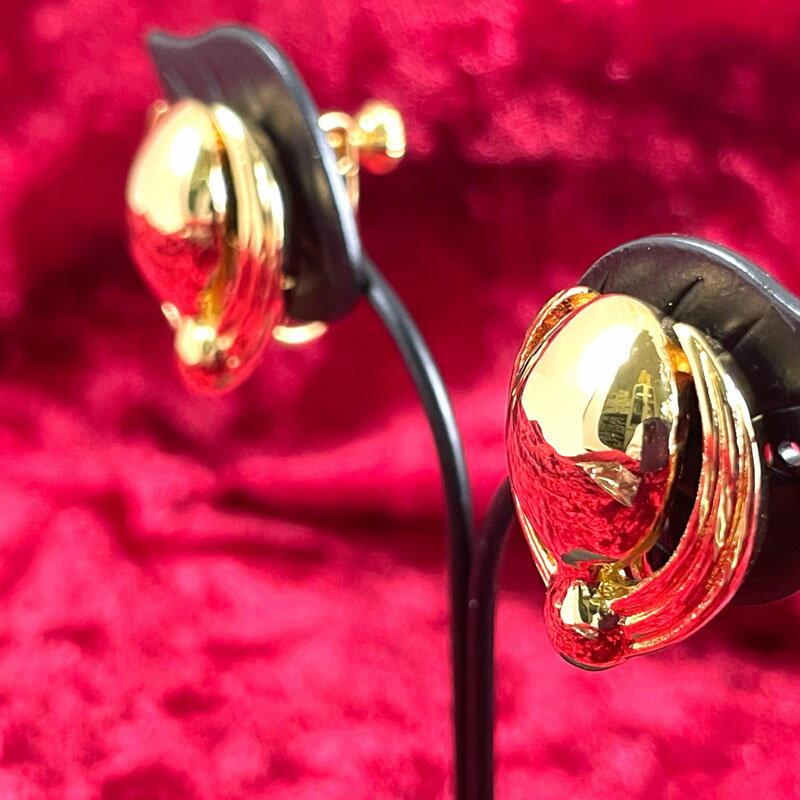イヤリング シェルのモチーフ ヴィンテージアクセサリー インポート ゴールドアクセサリー 金 ニッケルフリー カナダ製 欧米 女性 プレゼント ギフト