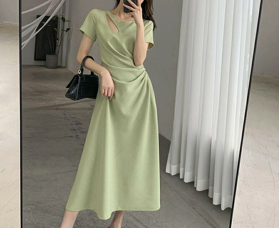 ドレス ワンピース女2023夏 新作 百掛け 韓国ファッション デザインウエストロングスカートコスプレドレス